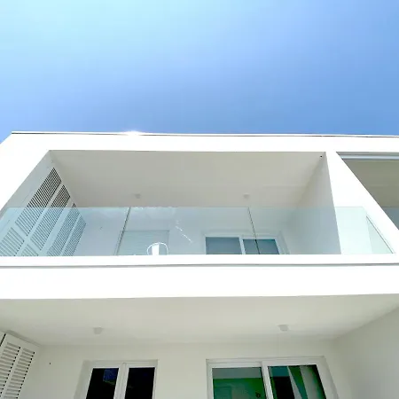 Lejolie Village Apartment